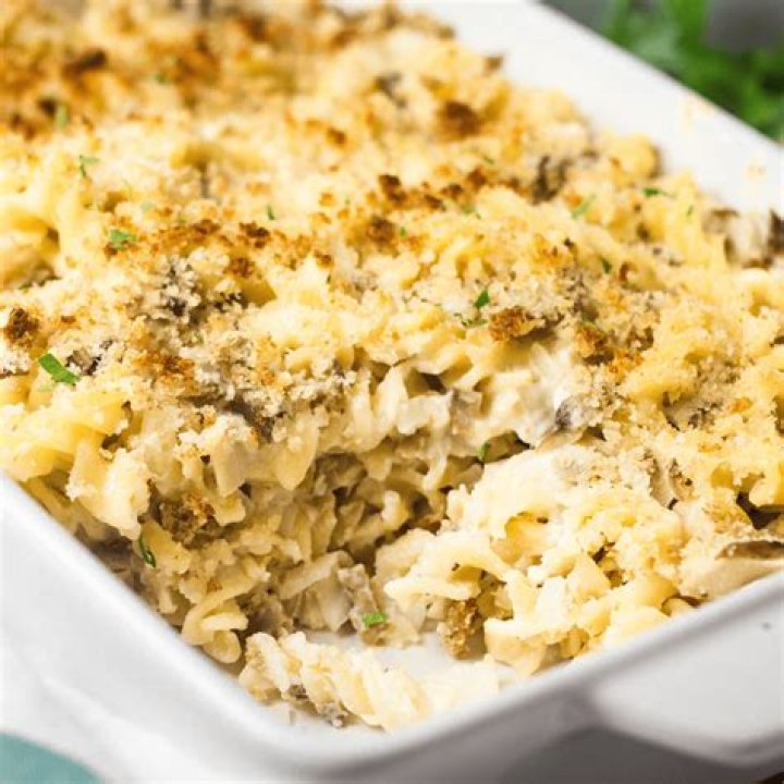 Emeril Lagasse's Turkey Tetrazzini Hollywood Life