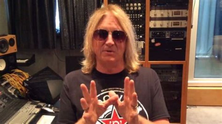 Exploring Joe Elliott's Family Photos: A Glimpse into the Life of the Def Leppard Frontman