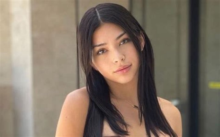 Kyla Yesenosky OnlyFans: A Comprehensive Guide to Her Career, Content, and Impact